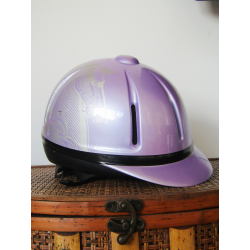 Casco niña morado