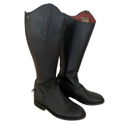 Botas