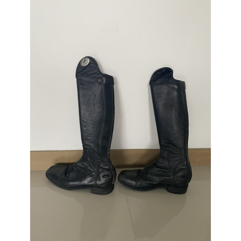 Botas